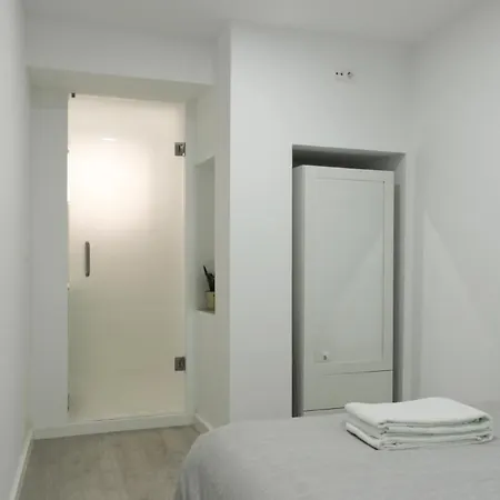 Principe Real - And Cozy Private * Lisbon